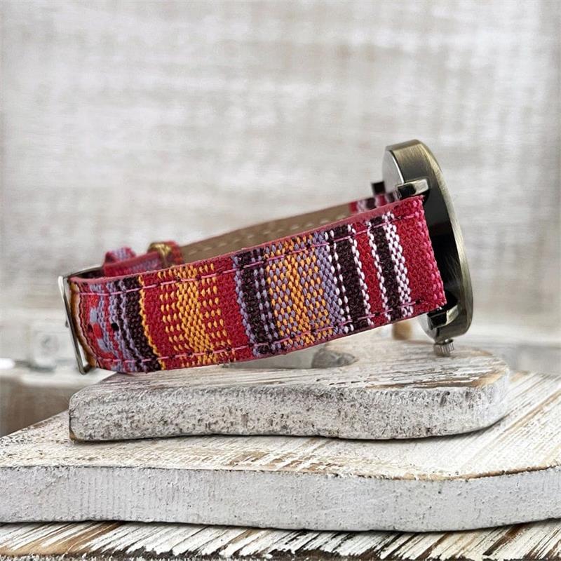 Montre-bracelet | Vintage | Bracelet en tissu tressé | TimeWeave