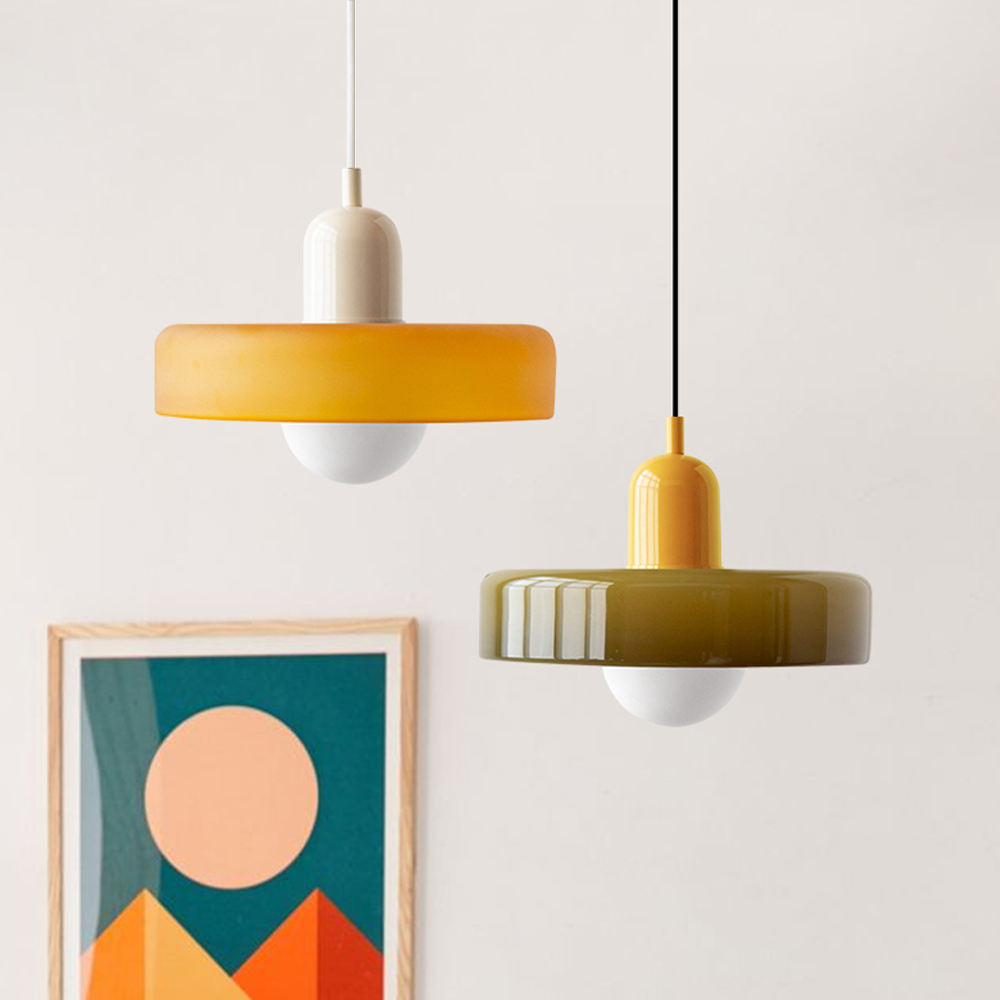 Lampe suspendue en verre au design Bauhaus – Artistique, Moderne et Intemporelle