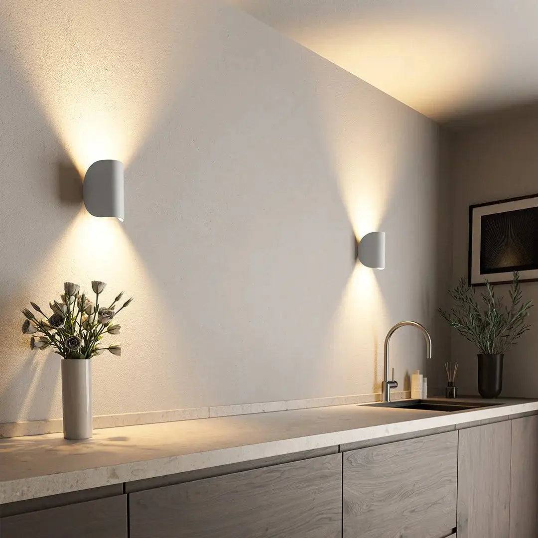 Applique LED Stylée avec un Design Énergétiquement Efficace pour Chaque Pièce