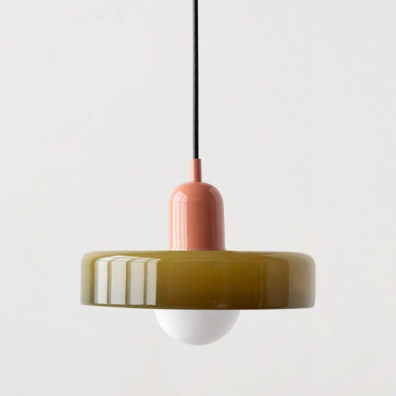 Suspension en verre scandinave pour une élégance intemporelle