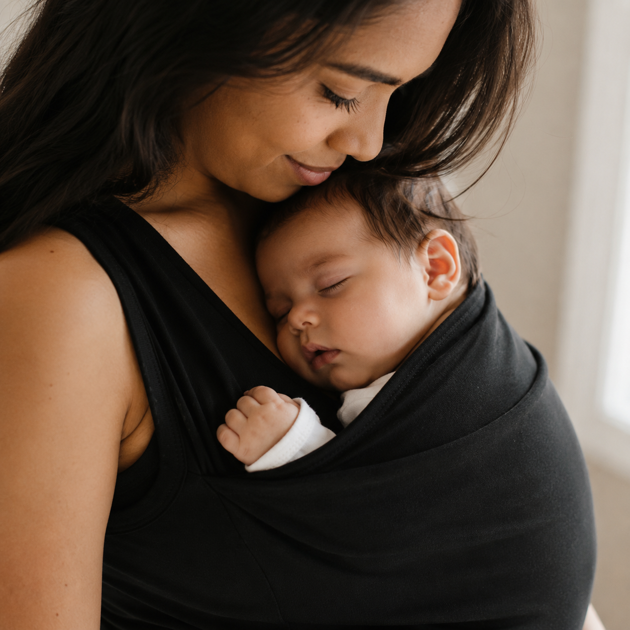 BONDWEAR – T-shirt innovant pour le portage de bébé, pour un parentalité et un allaitement sans les mains