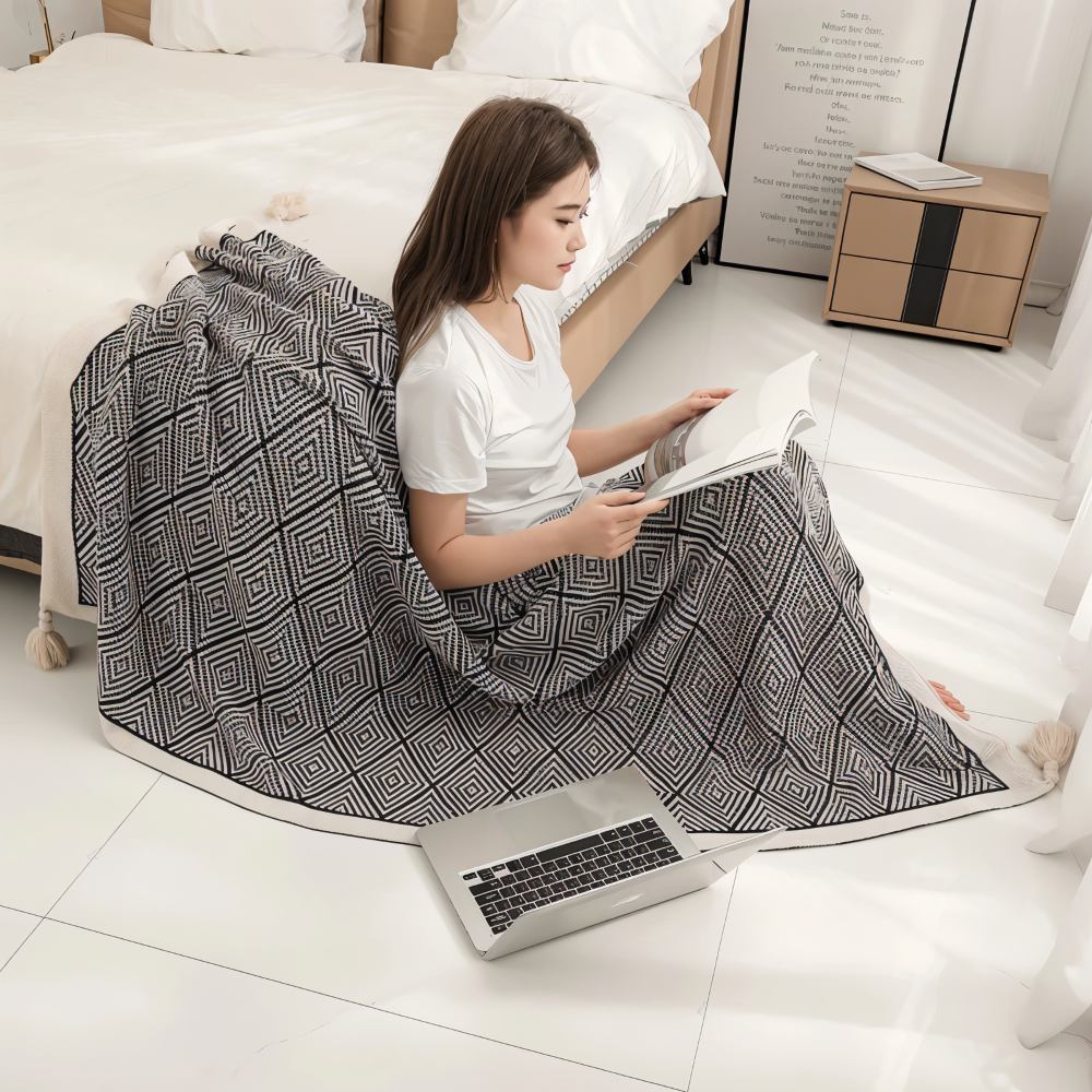 Plaid en polaire géométrique noir et blanc