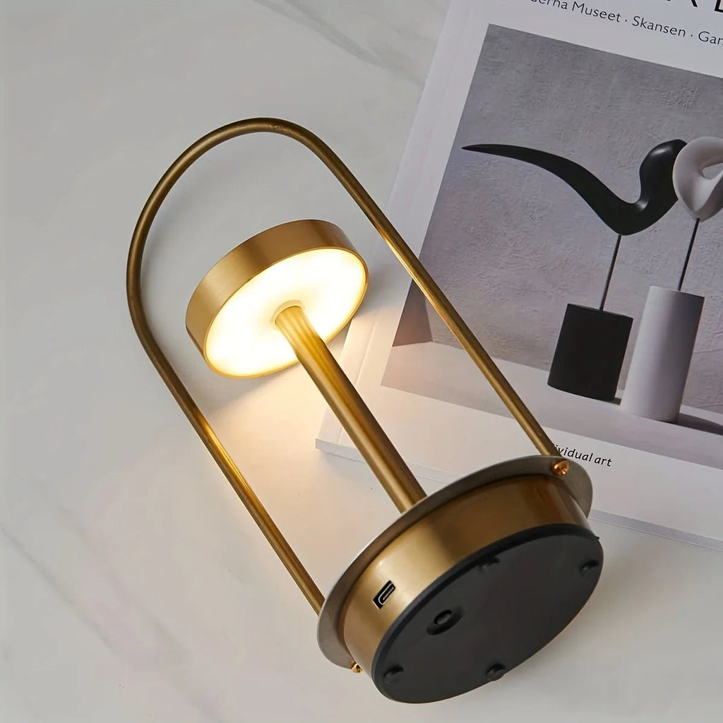 Lampe de table LED dimmable avec chargement USB – design moderne