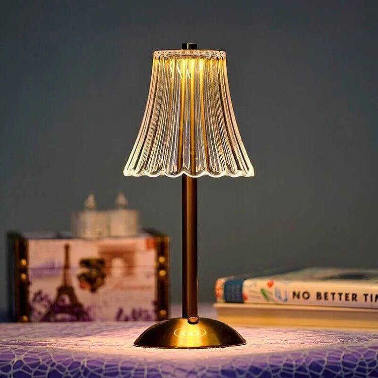 Lampe de table sans fil en cristal et métal – lampe LED élégante