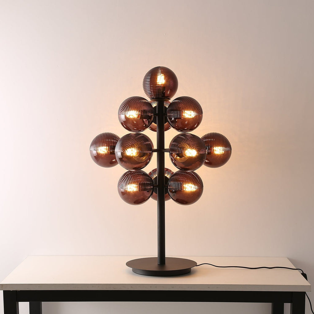 Lampe de table en métal et en verre – design élégant avec un abat-jour en forme de grappe de raisin