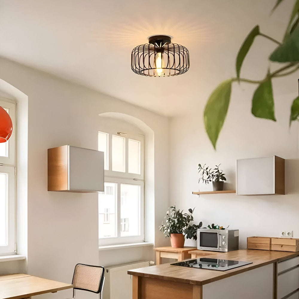 CageNova – Lampe de Plafond Industrielle en Métal Noir avec Design en Cage