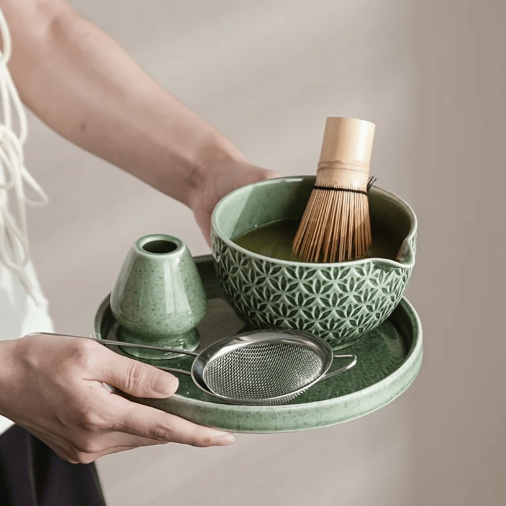 Ensemble de Thé Matcha Premium Japonais – Accessoires en Céramique et Bambou pour Cérémonies de Thé Authentiques – Comprend un Bol à Matcha de 500ml, un Fouet et un Tamiseur, 5/6 pièces