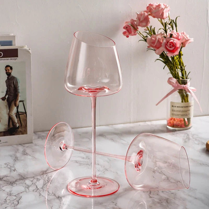 Ensemble élégant de 2 verres à vin en cristal rose - soufflés à la bouche avec un design créatif pour les occasions festives