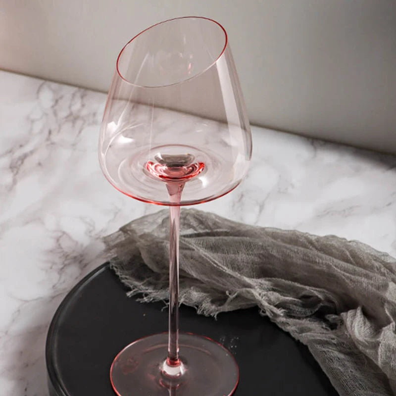Ensemble élégant de 2 verres à vin en cristal rose - soufflés à la bouche avec un design créatif pour les occasions festives