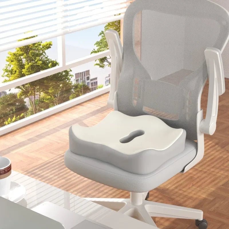 Coussin de siège de bureau en mousse à mémoire ergonomique | Soulagement du bas du dos | Antidérapant | PosturaNest