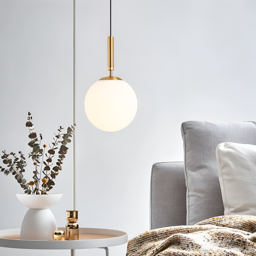 Lampe pendante en verre blanc – design nordique moderne avec lumière douce