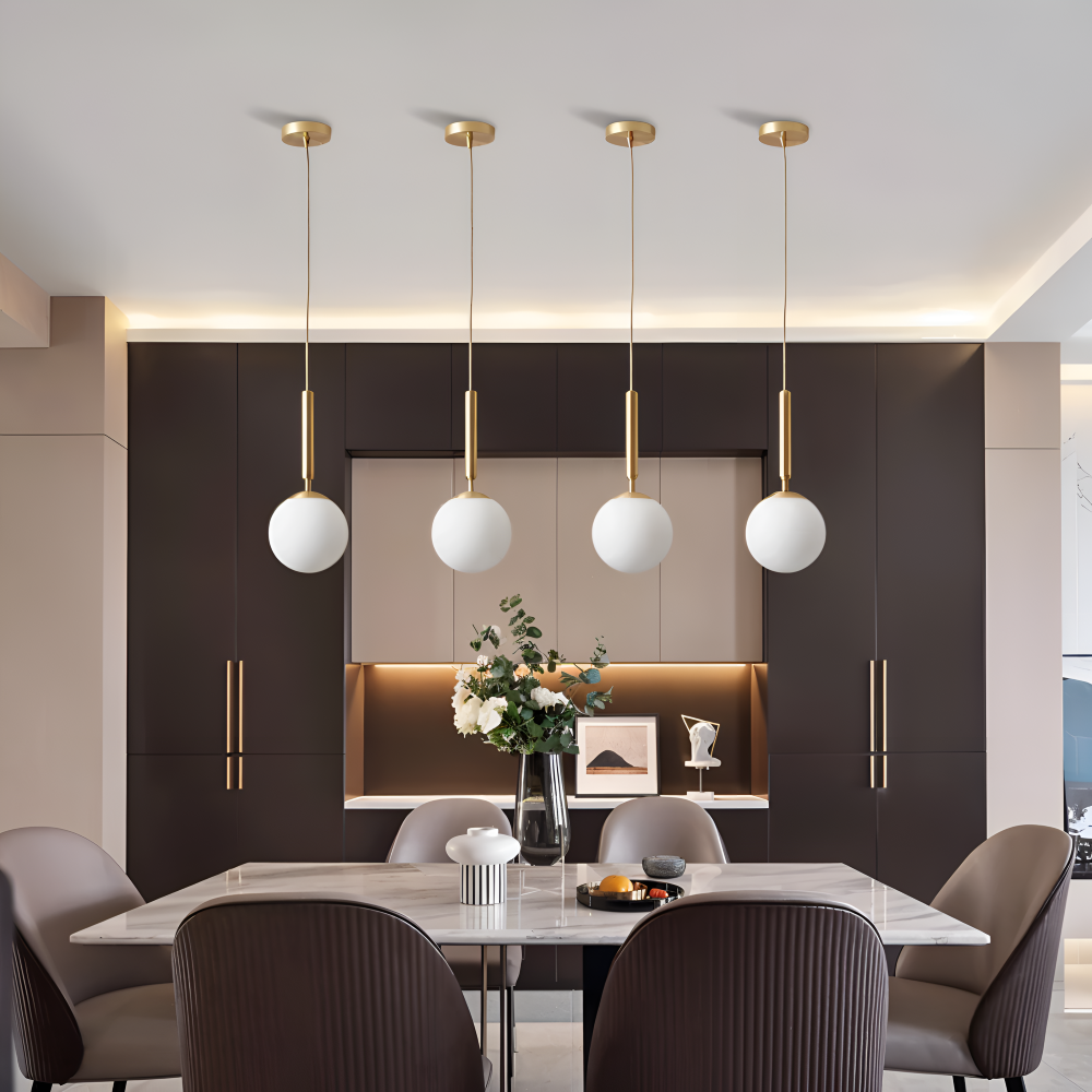 Lampe pendante en verre blanc – design nordique moderne avec lumière douce