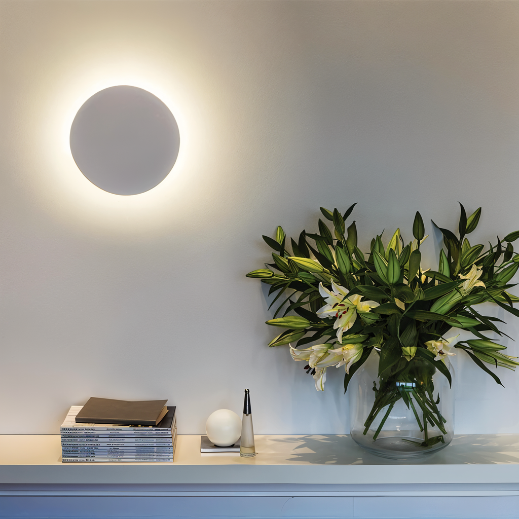 Lunaris – Applique Murale LED Ronde Moderne en Métal avec Lumière Chaude