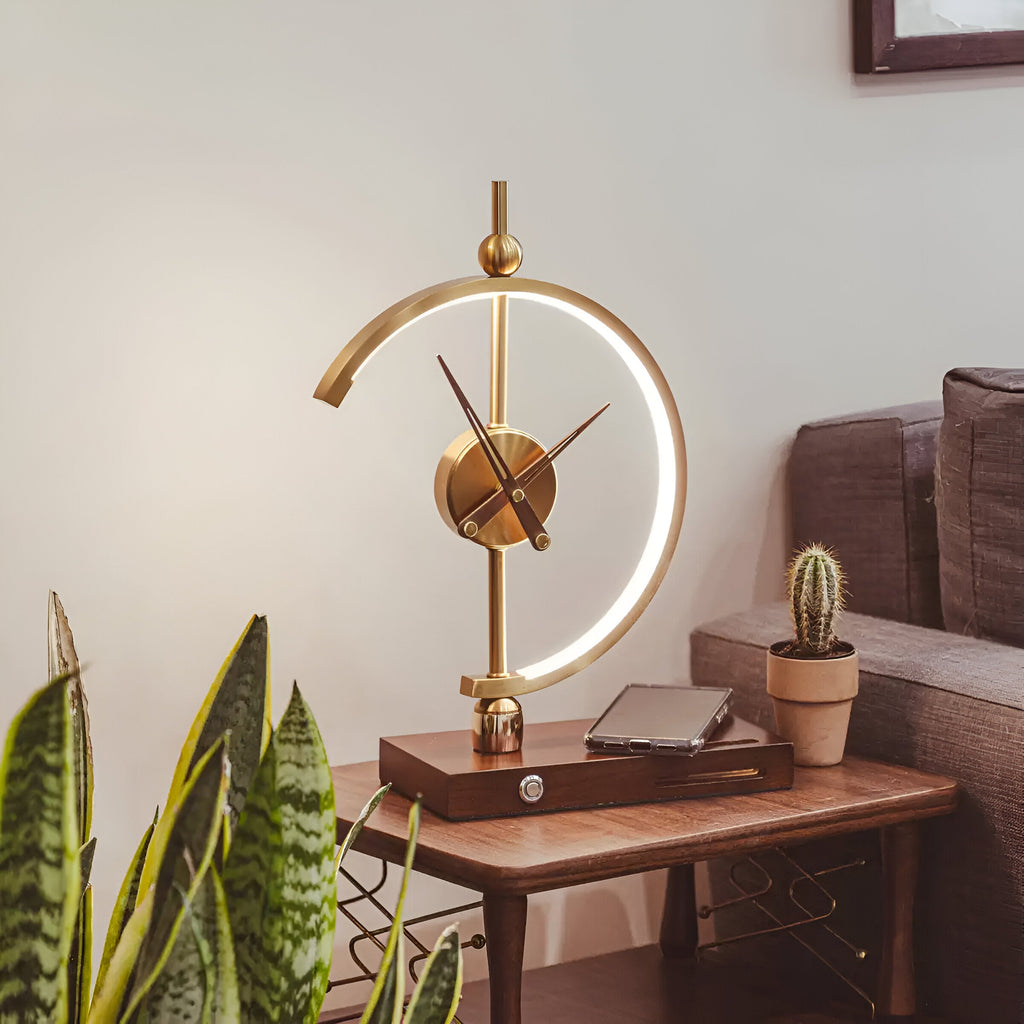 GLux Horloge - Lampe de Bureau LED Temps Doré - Chargeur Qi Sans Fil Géométrique & Horloge