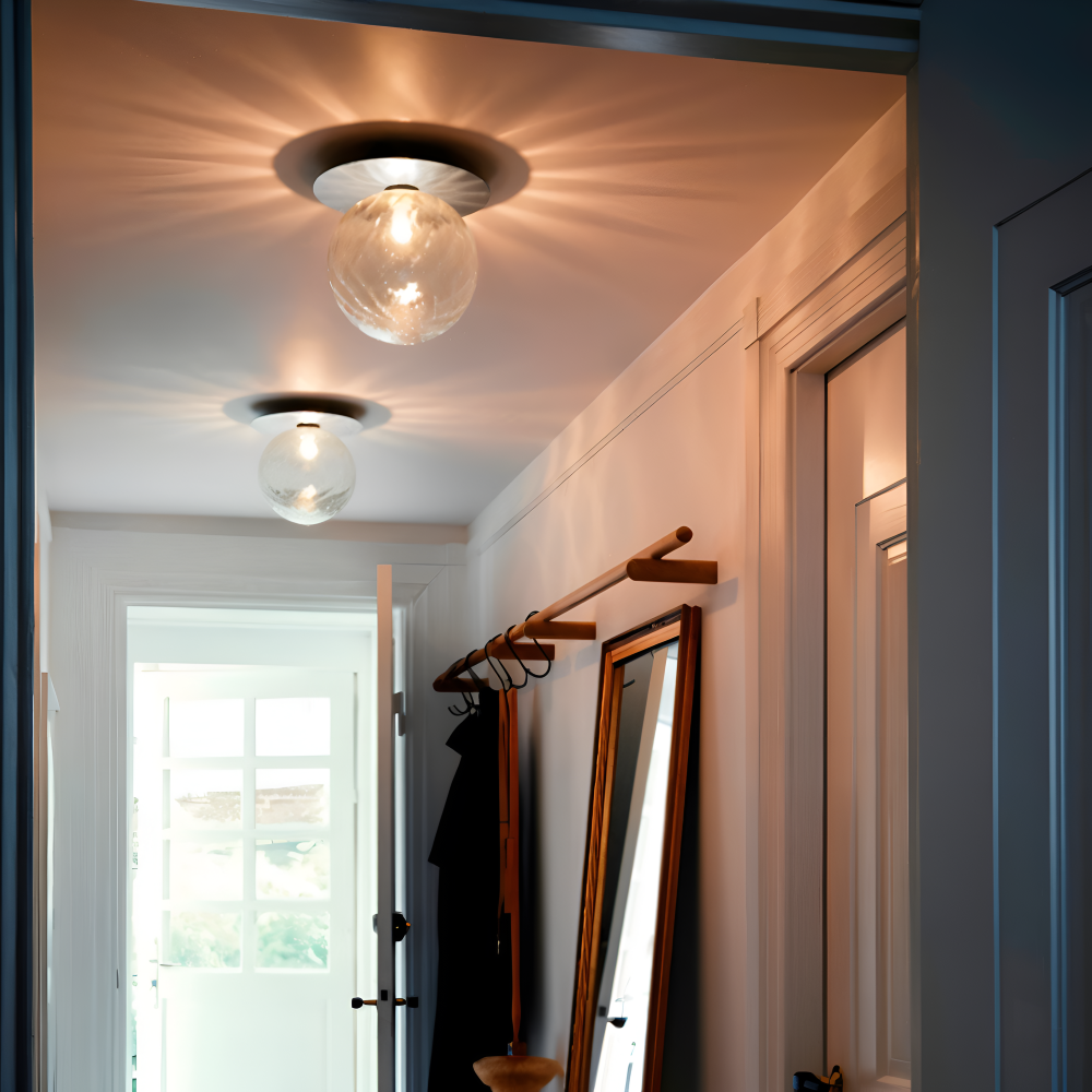 Lampe de plafond élégante avec boule en verre dépoli ou clair