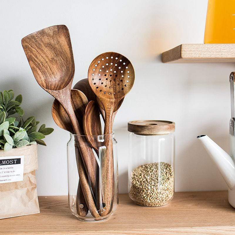 Ensemble de Cuisine en Bois Naturel – Cuisiner de Manière Durable et Élégante
