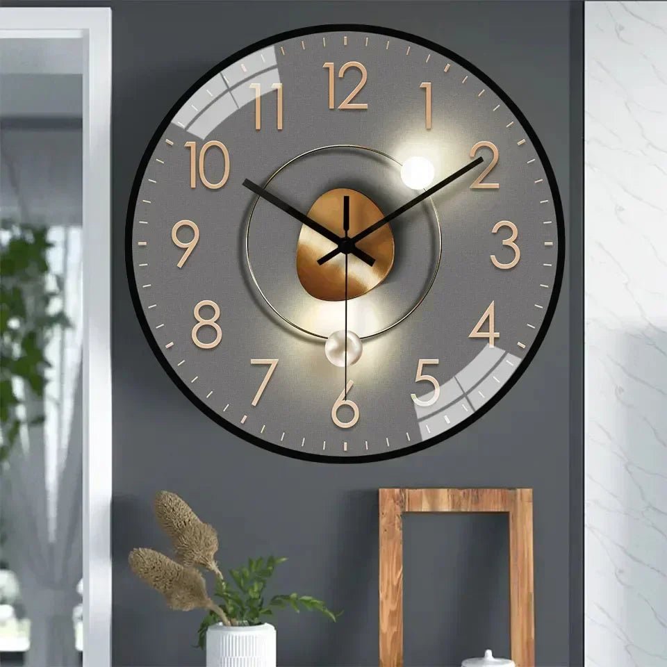 TICKLESS – Horloge murale silencieuse avec un cadran minimaliste et une finition élégante