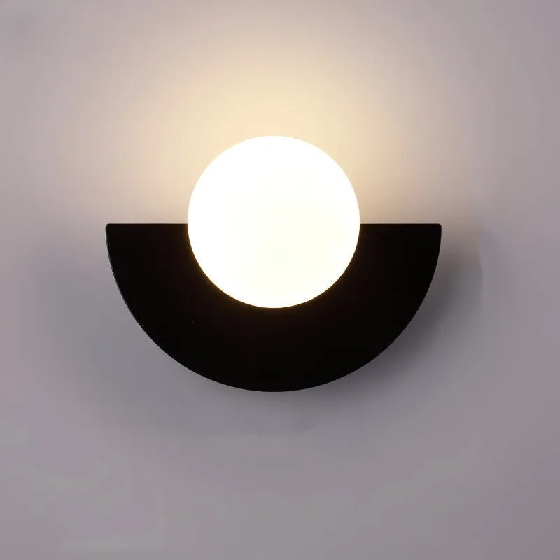 Lampe murale semi-circulaire minimaliste - ArcLight
