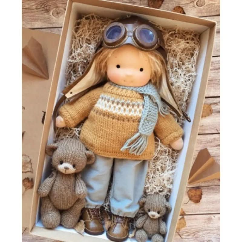 WALDOLLY - Poupée en coton Waldorf faite à la main, conçue pour un jeu doux, naturel et imaginatif avec un charme minimaliste intemporel