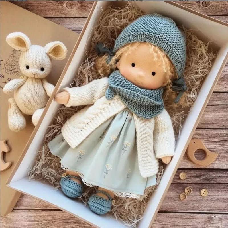 WALDOLLY - Poupée en coton Waldorf faite à la main, conçue pour un jeu doux, naturel et imaginatif avec un charme minimaliste intemporel