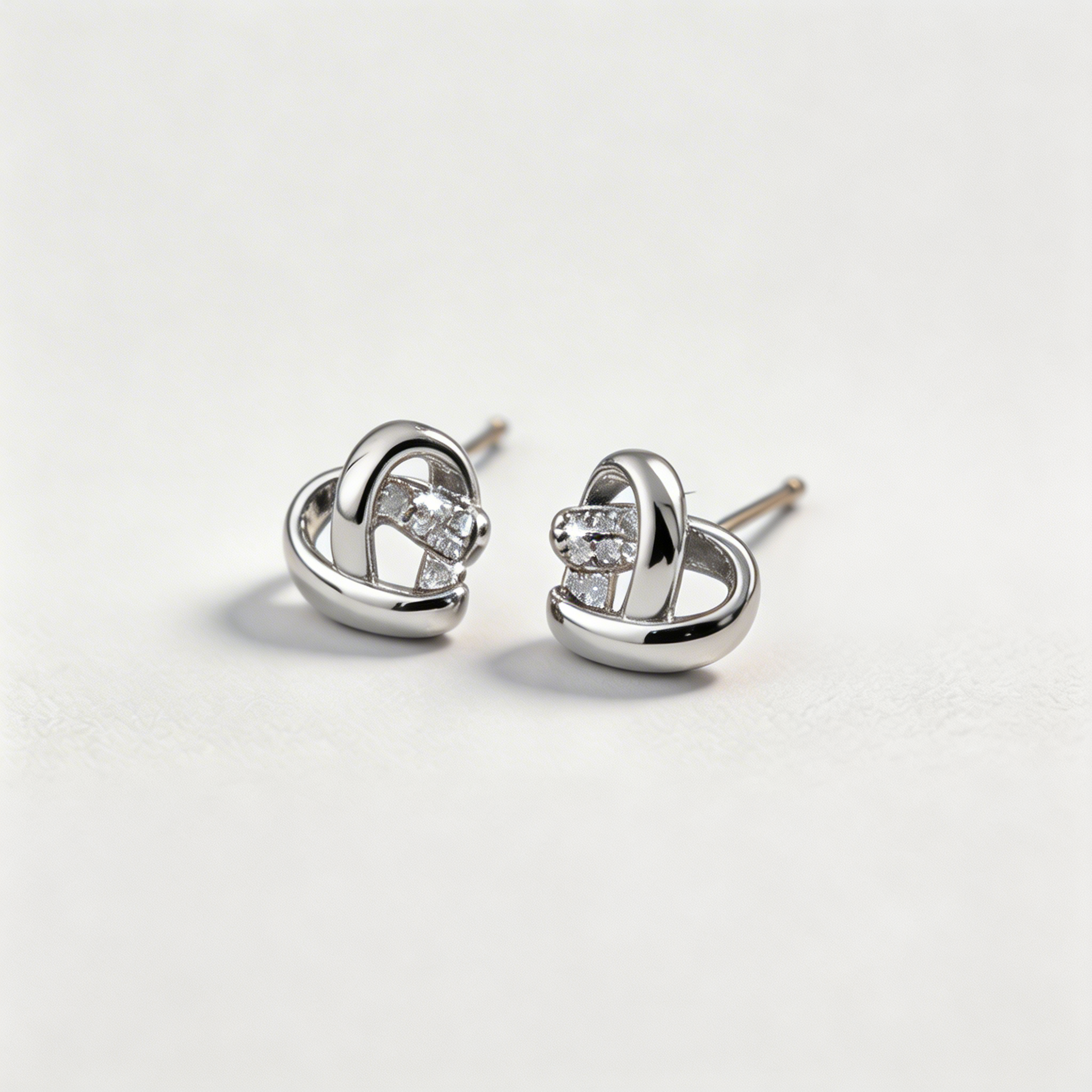 Ashley - Boucles d'oreilles en forme de cœur romantiques