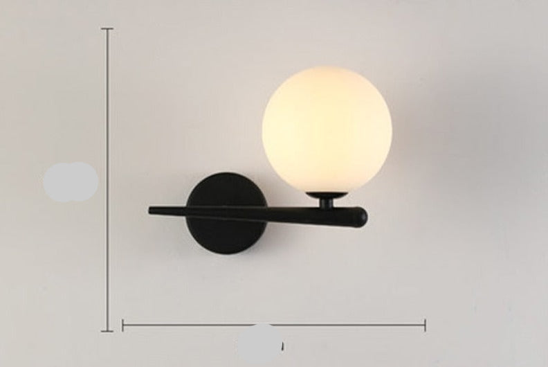 Lampe Murale Scandinave – Harmonie et Simplicité