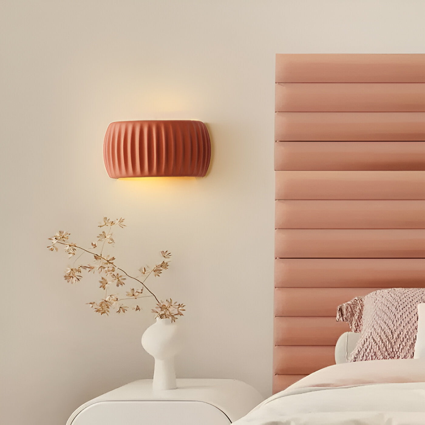 ColoraRib – Applique Murale Verte Rayée en Résine avec Design Macaron & LED Nordique
