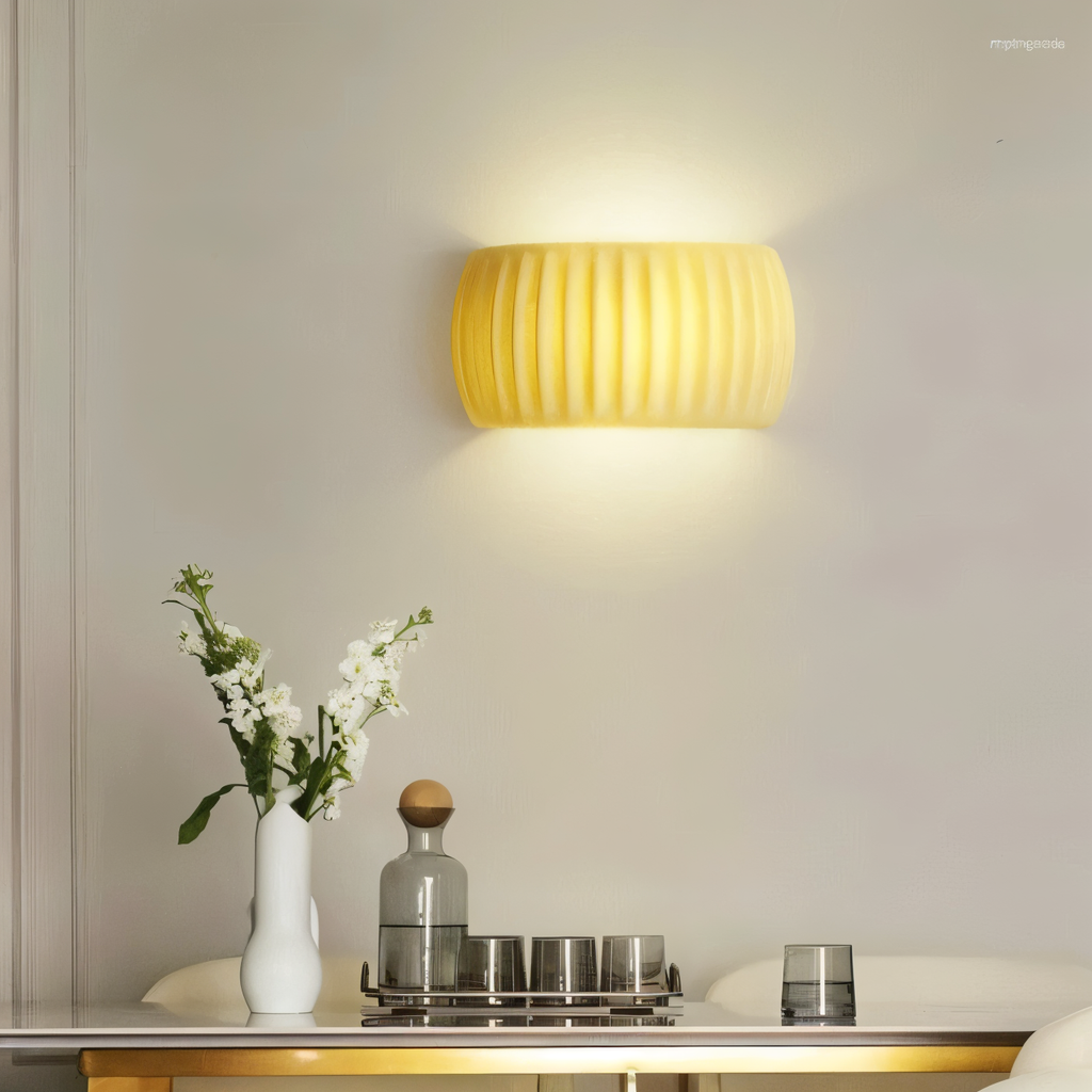 ColoraRib – Applique Murale Verte Rayée en Résine avec Design Macaron & LED Nordique