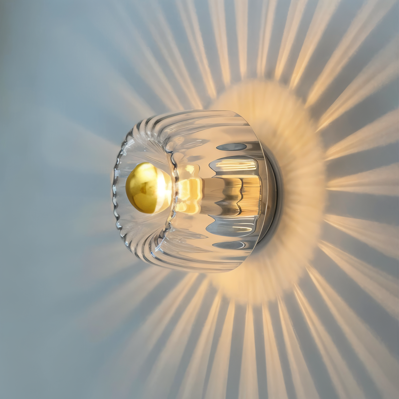 Applique murale en verre strié – Design Bauhaus avec lumière élégante