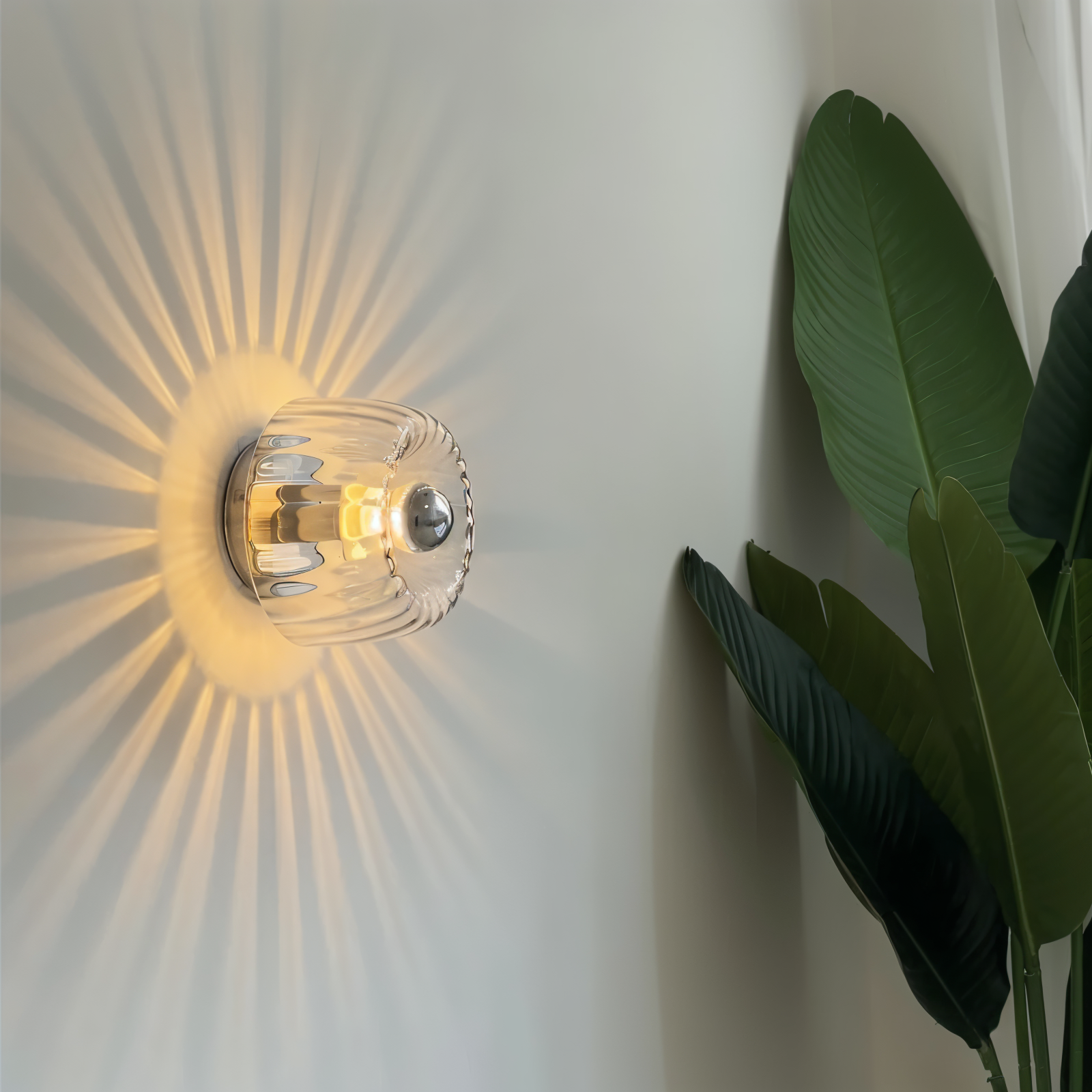Applique murale en verre strié – Design Bauhaus avec lumière élégante