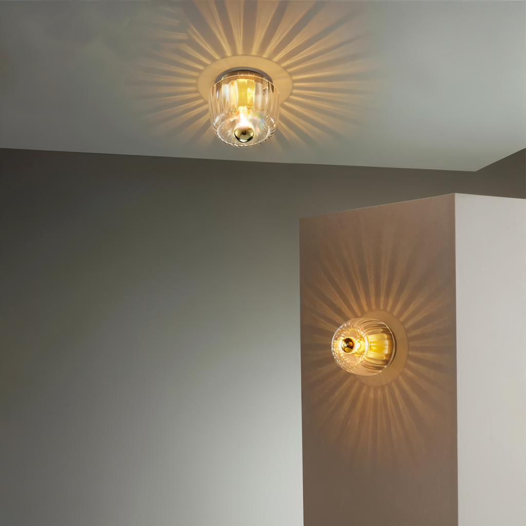 Applique murale en verre strié – Design Bauhaus avec lumière élégante