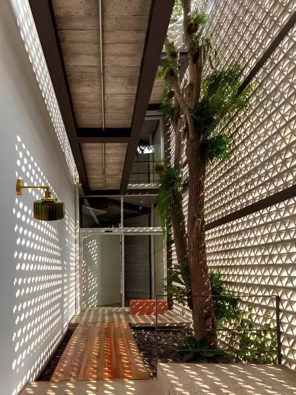 ZigLume – Applique Murale Nordique en Verre Ondulé avec Fixations en Cuivre