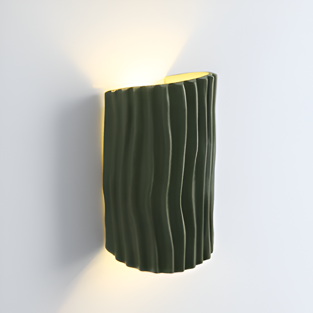 Veloura – Applique Murale Plissée en Résine avec Lumière LED Orientée vers le Haut et vers le Bas