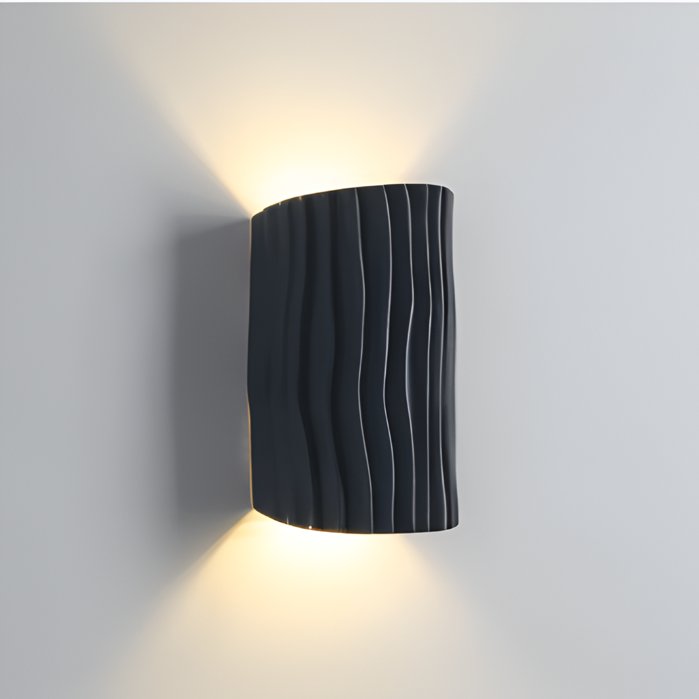Veloura – Applique Murale Plissée en Résine avec Lumière LED Orientée vers le Haut et vers le Bas