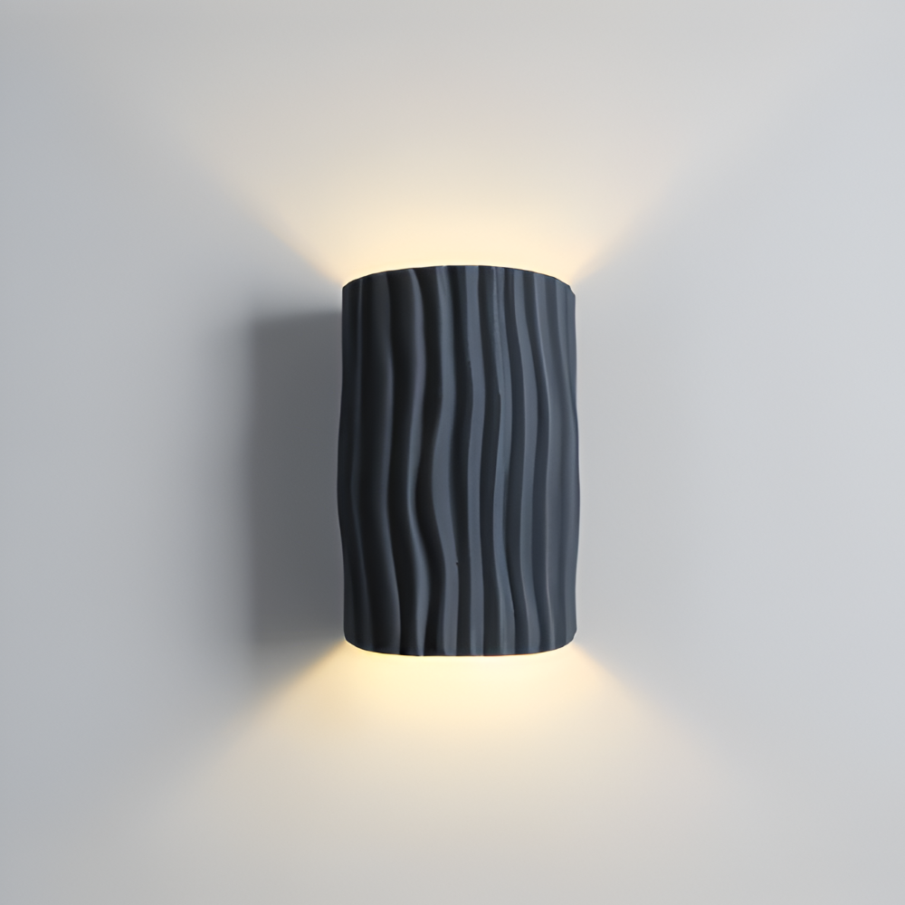 Veloura – Applique Murale Plissée en Résine avec Lumière LED Orientée vers le Haut et vers le Bas