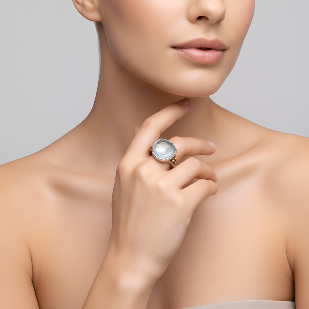 Salomé - Bague vintage incrustée de zircons pour femme