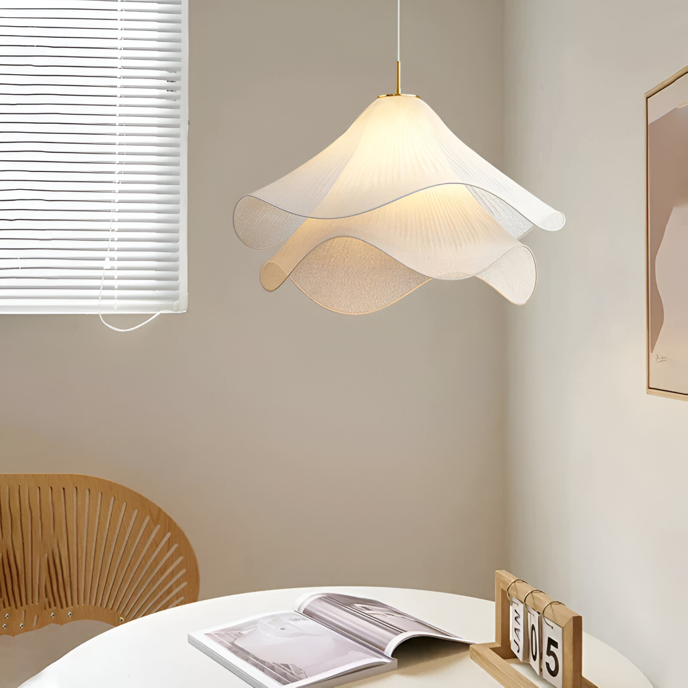 Lampe suspendue Japandi en tissu en forme de fleur