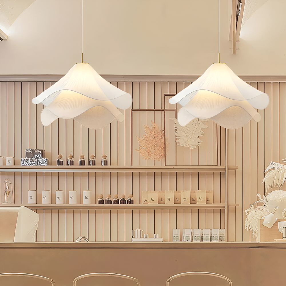 Lampe suspendue Japandi en tissu en forme de fleur