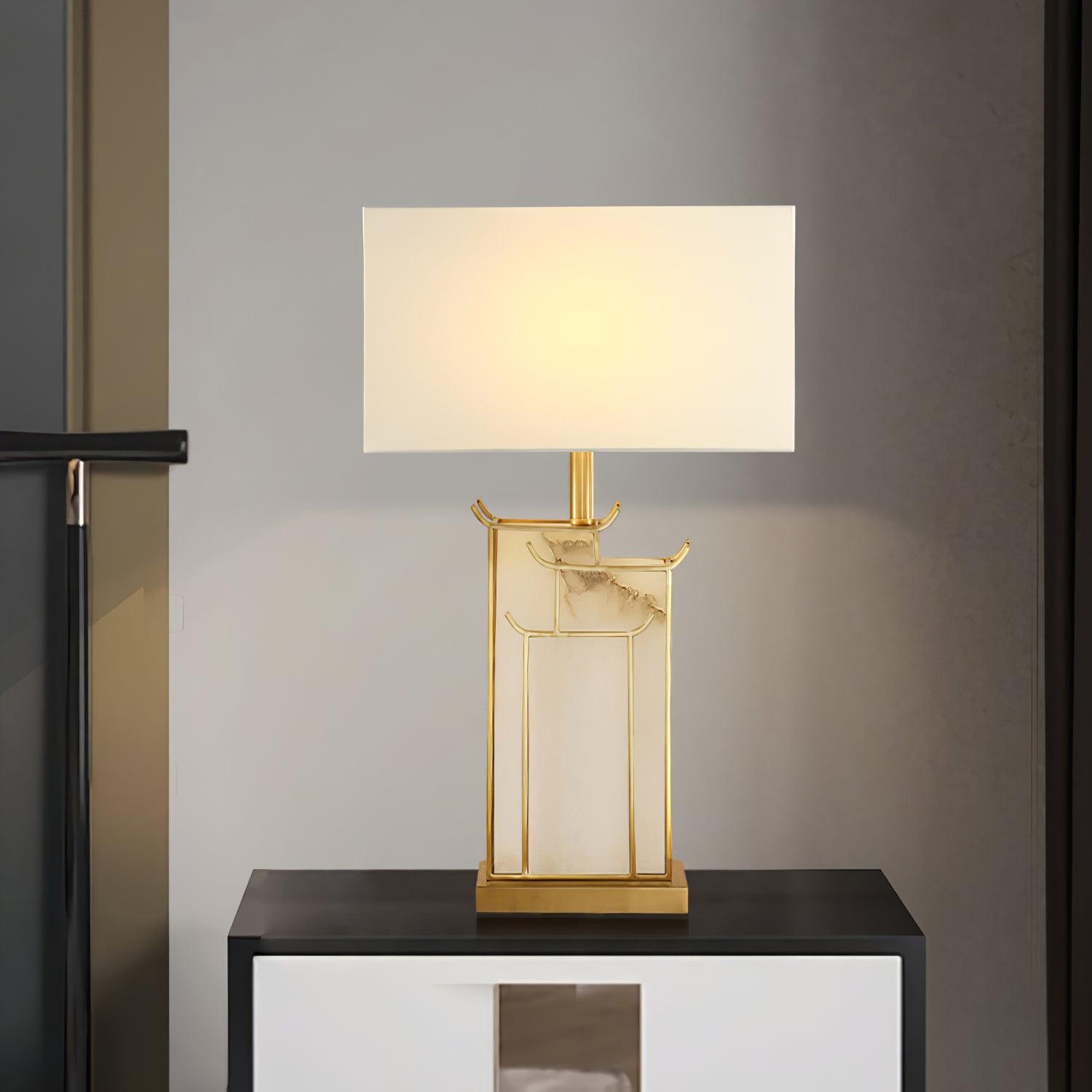 Lampe de table avec abat-jour rectangulaire et structure en cadre
