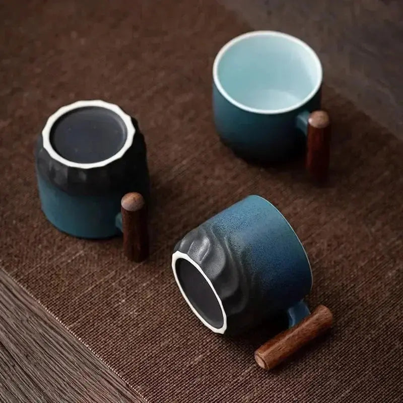 Tasse à café | Mug en céramique avec poignée en bois | Design unique fait main | MugNatura