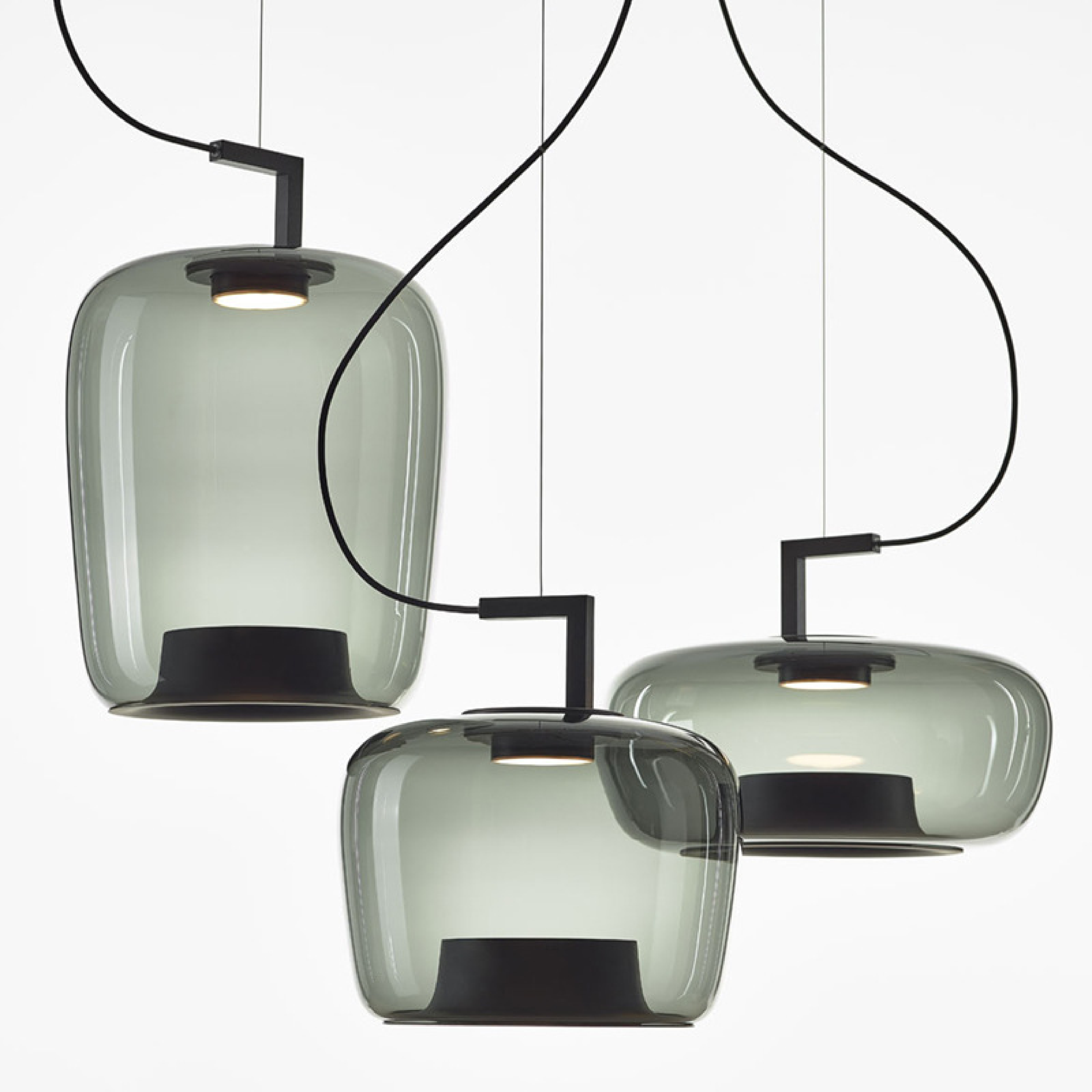 Lampe suspendue en verre classique