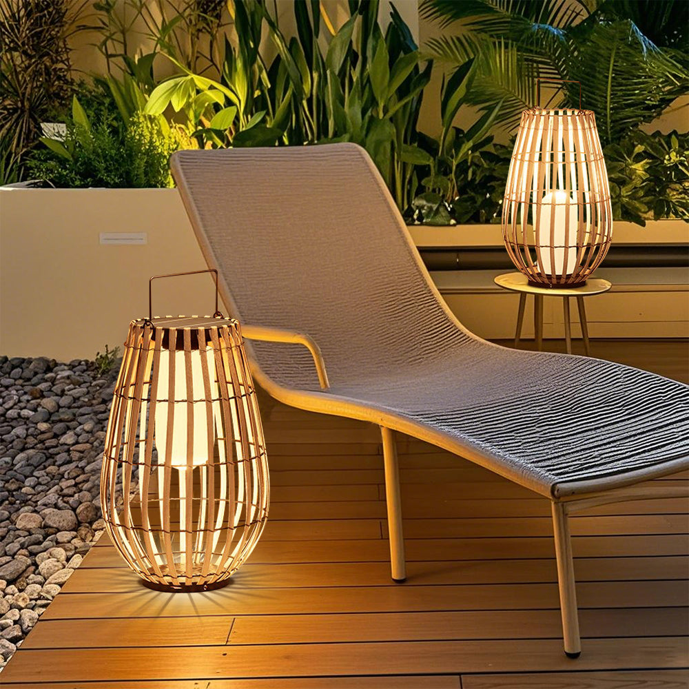Lampe de jardin en rotin solaire