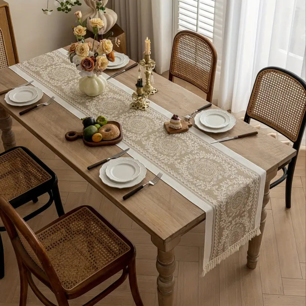 Chemin de table en lin de luxe Leona