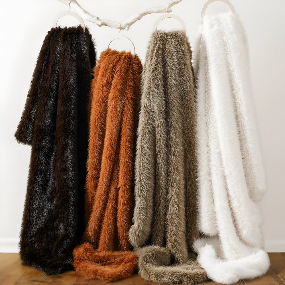 VelouraFur Luxe – Couverture en Fausse Fourrure de Luxe avec Finition Velours Élégante