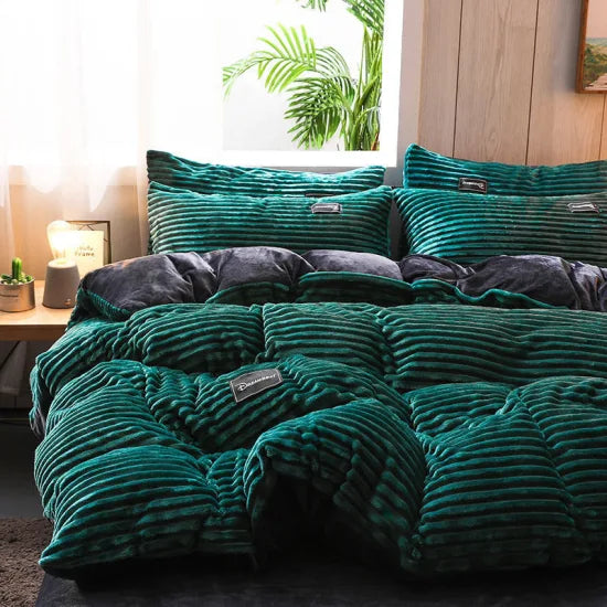 Restavia™ | Housse de couette en polaire corail ultra douce (Incl. 4 taies d'oreiller)