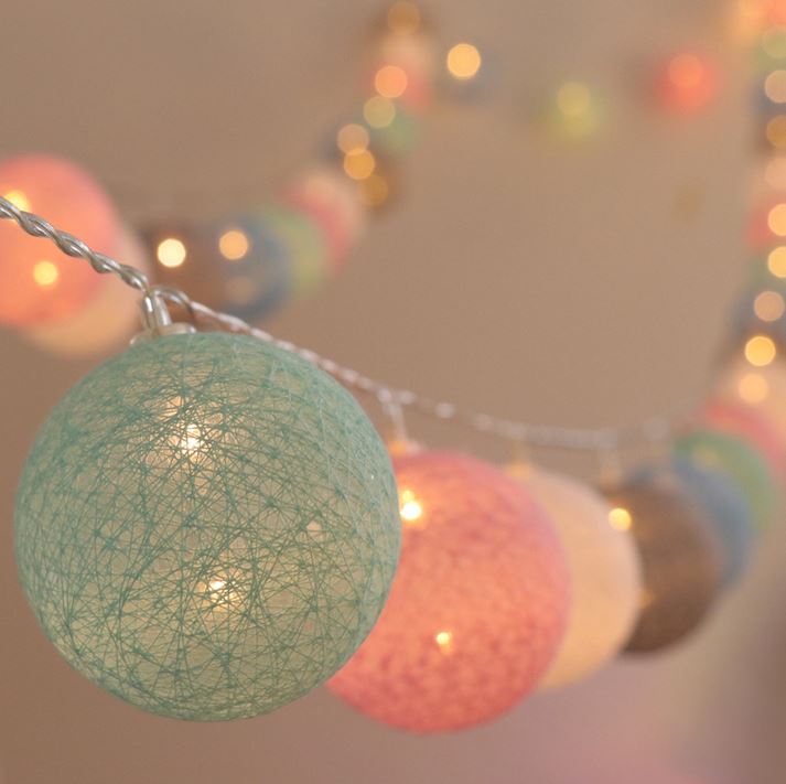 Boule Lumineuse en Coton - LumiBall