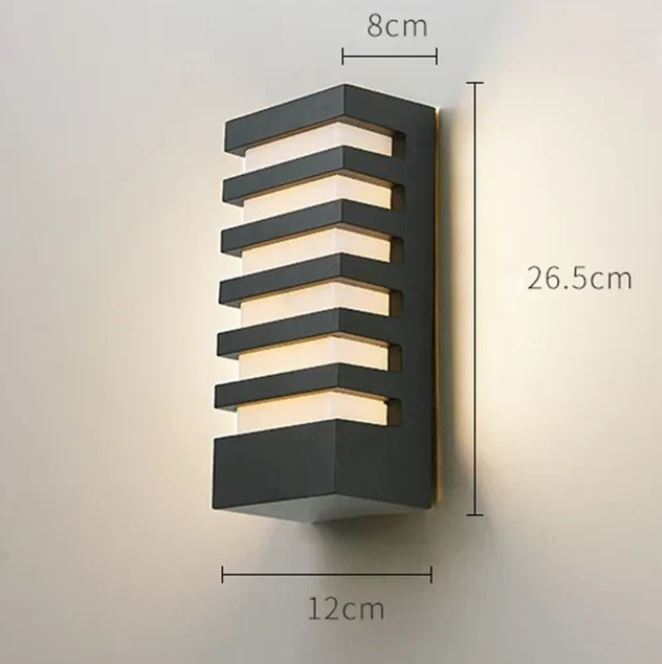 Applique murale extérieure avec façade en couches