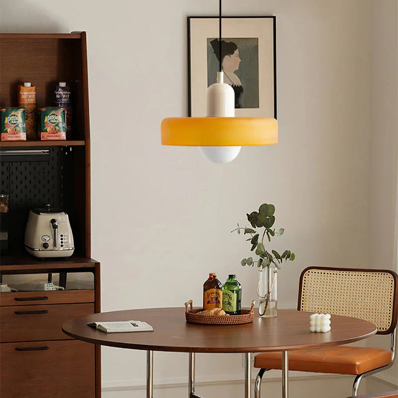 Suspension en verre scandinave pour une élégance intemporelle