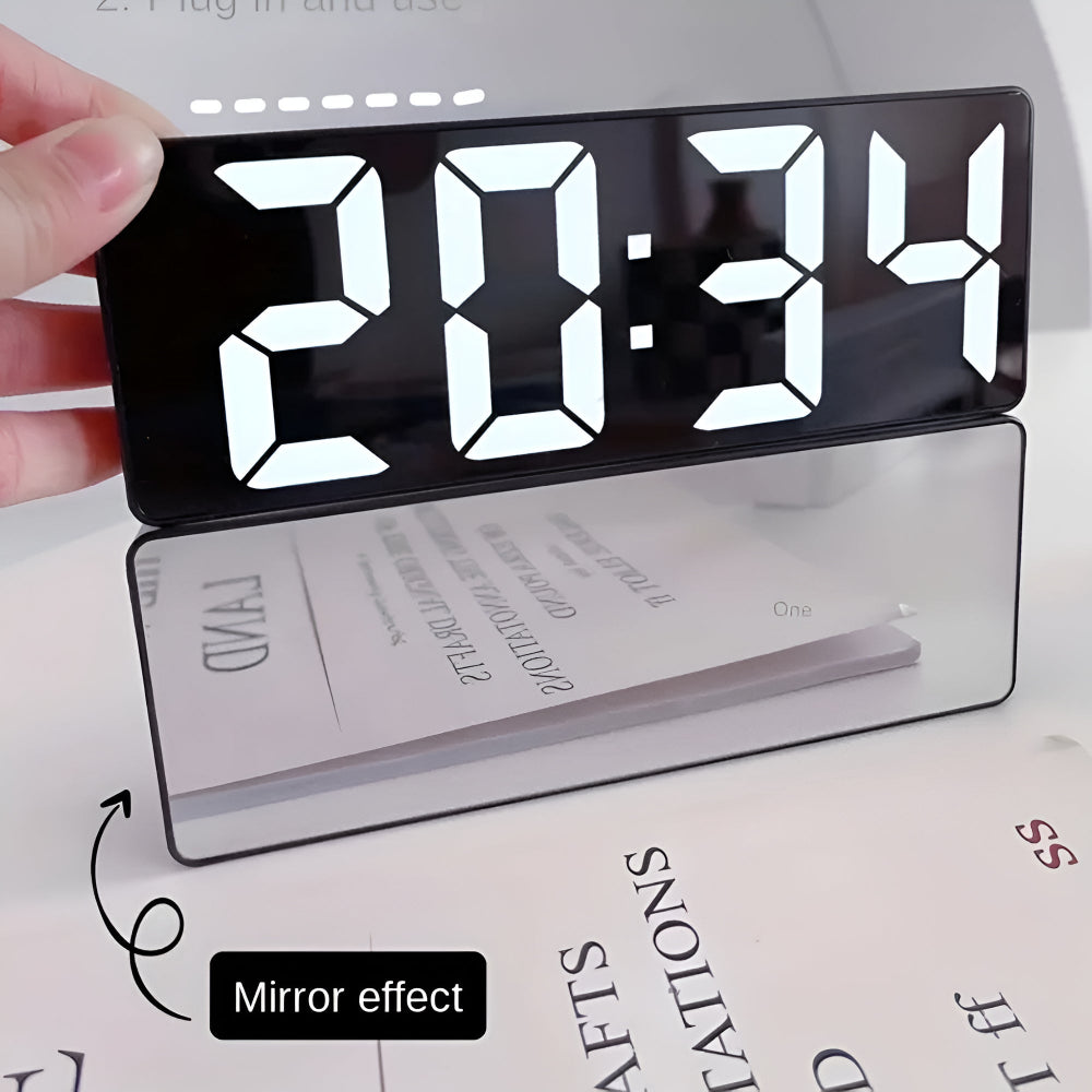 AURALED - Réveil LED contemporain avec snooze personnalisable et alimentation par batterie/USB