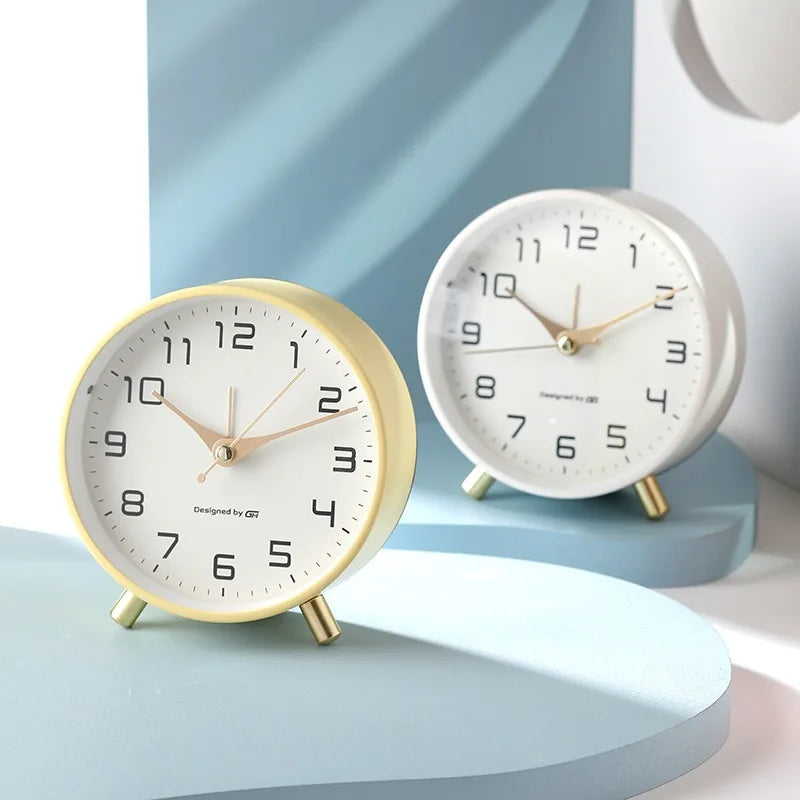 NORDIC TIME – Horloge de table scandinave silencieuse